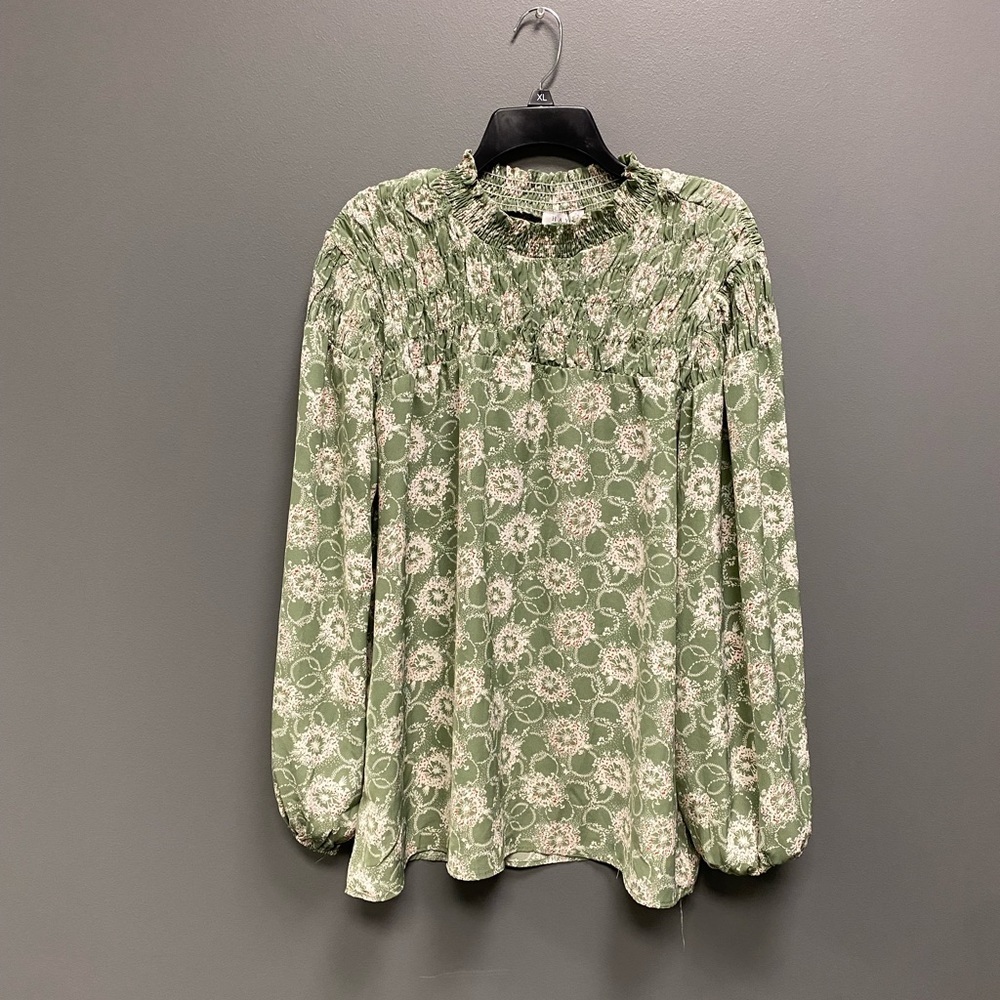 Hayden Los Angeles Light Green Floral Smocked Blouse Size Large